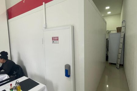 Instalação de câmaras frigoríficas.